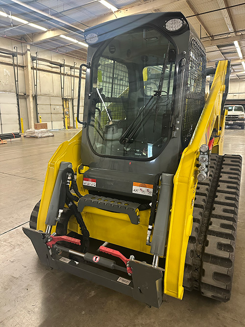compact track loader machine