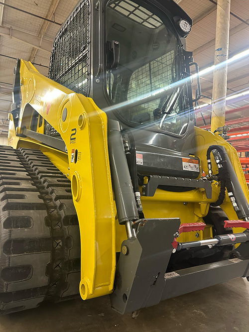 compact loader machine
